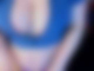 Live cam show with BOOBSKIM - Moaning on Camsoda