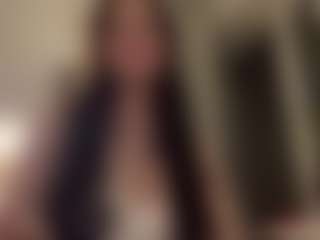 Live cam show with Lusy - Young Adult on Fit Hotties