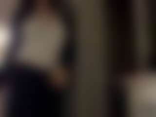 Live cam show with Lusy - Athletic on 1on1-livenow