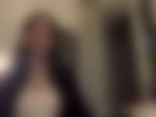 Live cam show with Lusy - Nature on Milfs Live