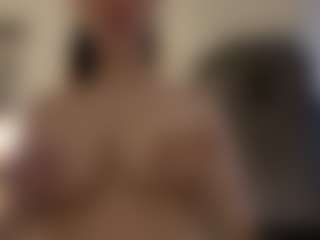 Live cam show with Lusy - Twerk on Adult Interactions