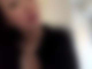 Live cam show with Lusy - Upskirt on fapnchat