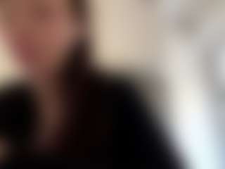Live cam show with Lusy - Full Nudity on xDating