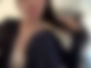Live cam show with Lusy - White on friskycurves.com | germany
