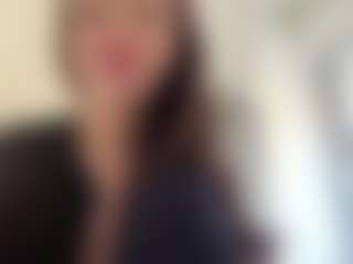 Live cam show with Lusy - Upskirt on friskycurves.com
