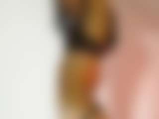 Live cam show with lunnavelour - Thin on Gym Cam Girls