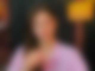 Live cam show with lyra-donna - Green Eyes on studioflirtlive.com