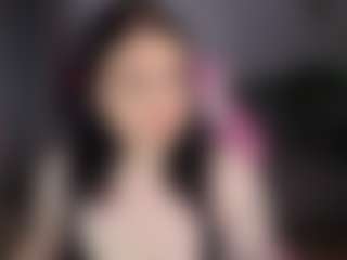 MichelleHost's Live Sex Cam Show
