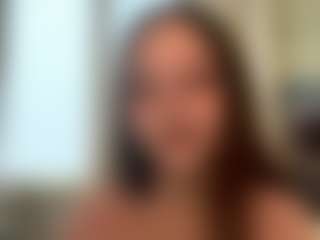 Live cam show with MorganaVey - Strip on crypto-cams