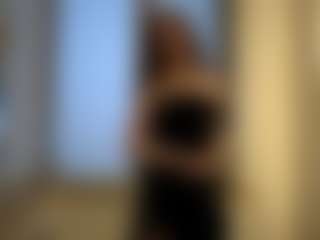 Live cam show with MorganaVey - Cock Rating on studioflirtlive.com