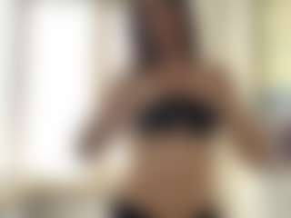 Live cam show with MorganaVey - Average on Mixed Magazine Live