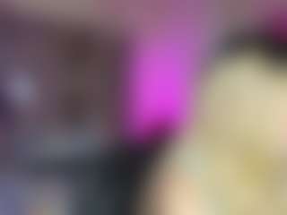 Live cam show with noa-cooper - Lovense on TeamSkeetLive