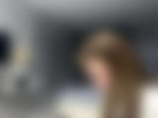 Live cam show with Lia - Brown Hair on Soda Cam