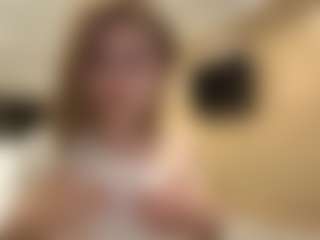 Lia's Live Sex Cam Show