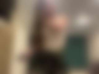 Lia's Live Sex Cam Show