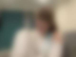 Live cam show with Lia - Flashing on SmokeAndPoke