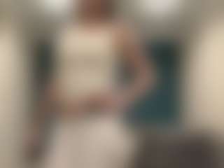 Live cam show with Lia - Blowjob on ObeyMaria