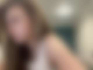 Live cam show with Lia - Flashing on Fapmatic.com