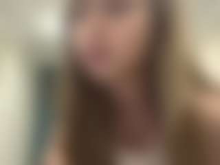 Live cam show with Lia - Facial Piercings on parknlotfishbdy