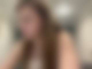 Live cam show with Lia - Bedroom Brown Hair on CSO-WL