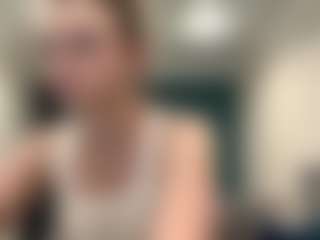 Live cam show with Lia - Athletic Small Tits on sexytreat.net