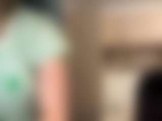 Live cam show with Lia - White on Chatstar | georgia