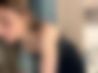 Lia's Live Sex Cam Show