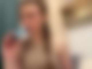 Live cam show with Lia - Teen (18+) on nudelive.tv