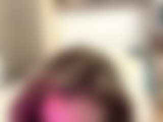 Live cam show with Lia - Teen (18+) on Cam Slut