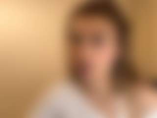Live cam show with Lia - Blue Eyes on Strip Flash - Live Sex Shows