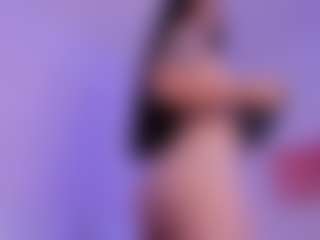 Live cam show with Sara - Spanking on SquirtSoMuch