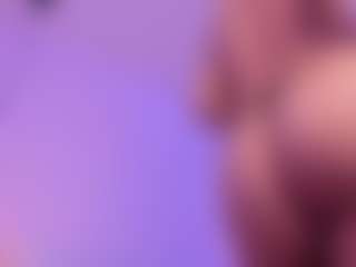 Live cam show with Sara - Cute on Dolls Live