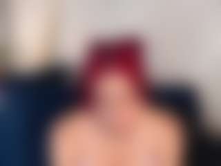 Live cam show with Sienafox - Fingers on Cam Slut