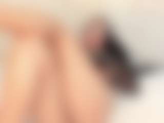 Live cam show with Sophiie-Lanee - Athletic on iamadamtest123.com