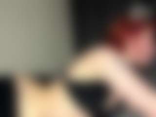 Live cam show with Cindy - Curvy on AdultVida.com