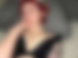 Live cam show with Cindy - Skinny Teen (18+) on AdultVida.com