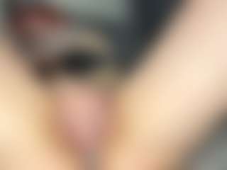 Live cam show with Cindy - Joi on Hubzter Live