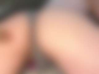 Live cam show with Cindy - Oil on Gym Cam Girls