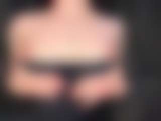 Live cam show with Cindy - Red Hair on Camsoda