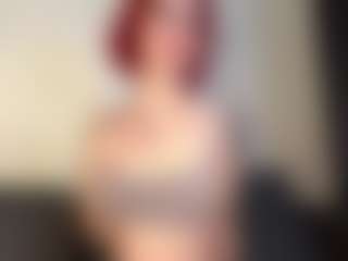 Live cam show with Cindy - Tease Red Hair on Fling VIP Chat