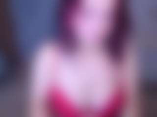 Live cam show with Sweet-Sky-Tf - Facial on Milfs Live