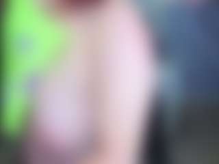 Sweet-Sky-Tf's Live Sex Cam Show