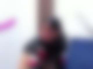 Taylorr38's Live Sex Cam Show