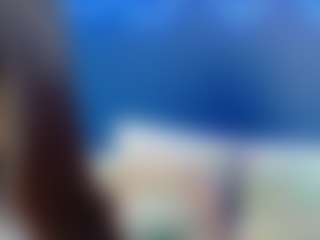 Live cam show with valentinamia69 - Petite on Camsoda