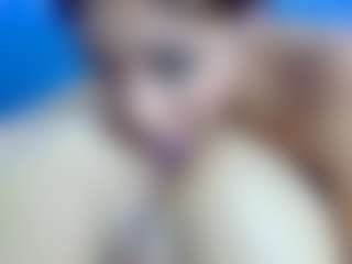 Live cam show with valentinamia69 - Shaved Pussy on Camsoda