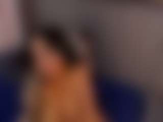 Live cam show with Veronica - Petite on crypto-cams | colombia