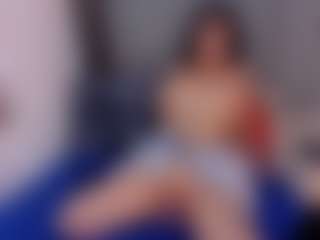 Live cam show with Veronica - Phatass on boobsie.com