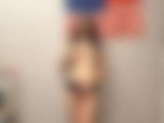 Live cam show with YaraHale - Princess on Lustler