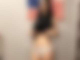 YaraHale's Live Sex Cam Show