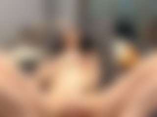 YaraHale's Live Sex Cam Show
